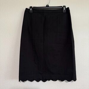 Banana Republic Scalloped Pencil Skirt Womens‎ 4P Black Vented Zip-Back Classic